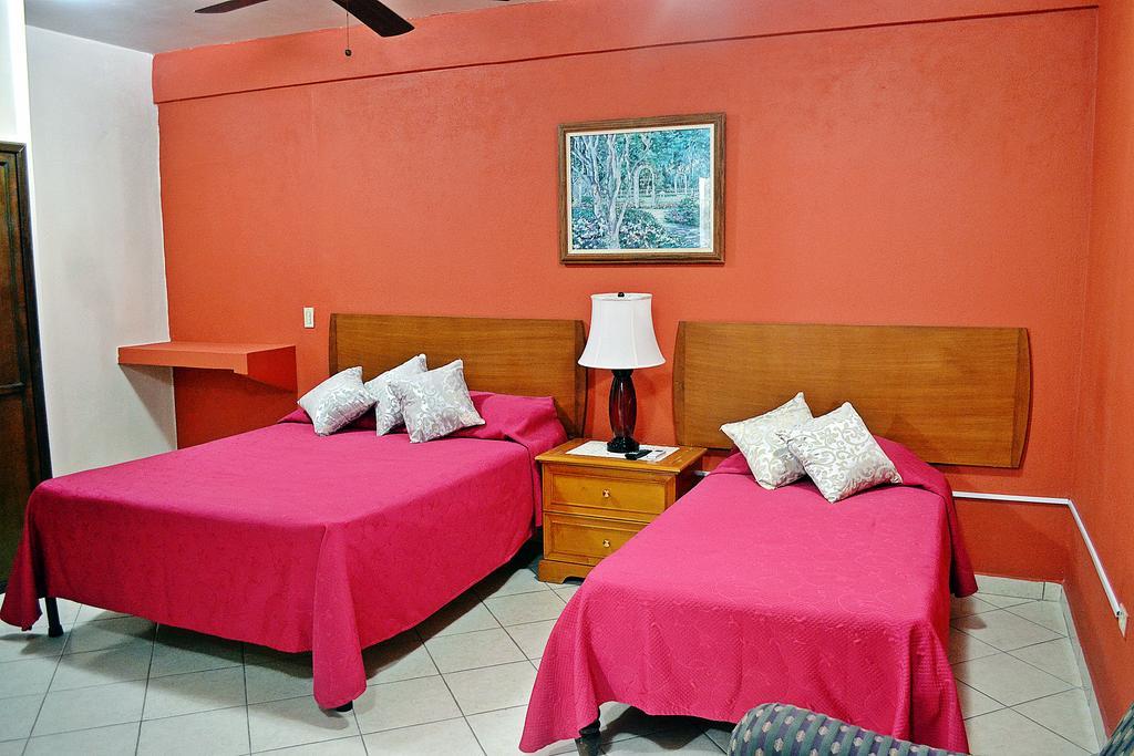 Hotel Marina Del Sol La Paz B.C.S Quarto foto